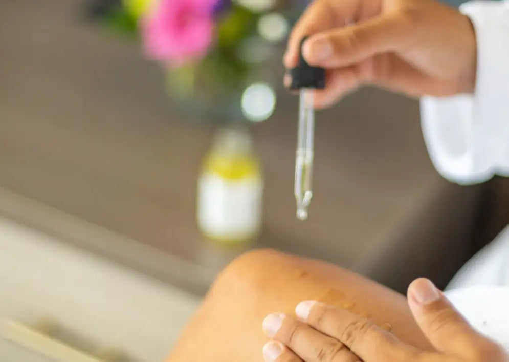 Glow & Go: Grapefruit Body Oil + Scrub Duo